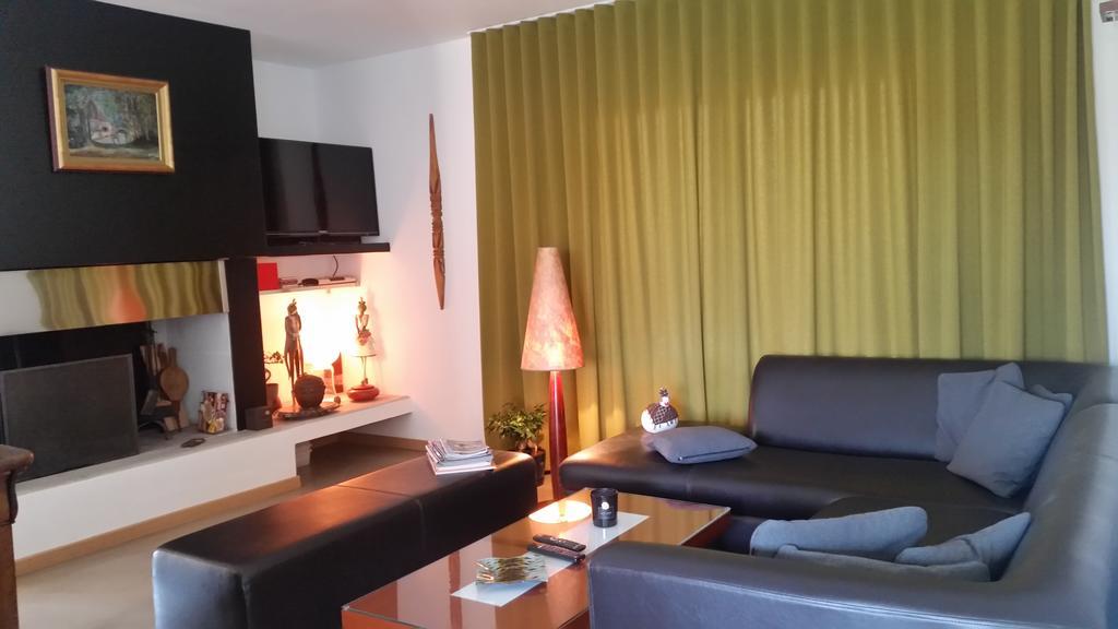 Le Jardin D'Ivana Chambres D'Hotes B&B Avec Piscine Chauffee Oppède Exterior foto